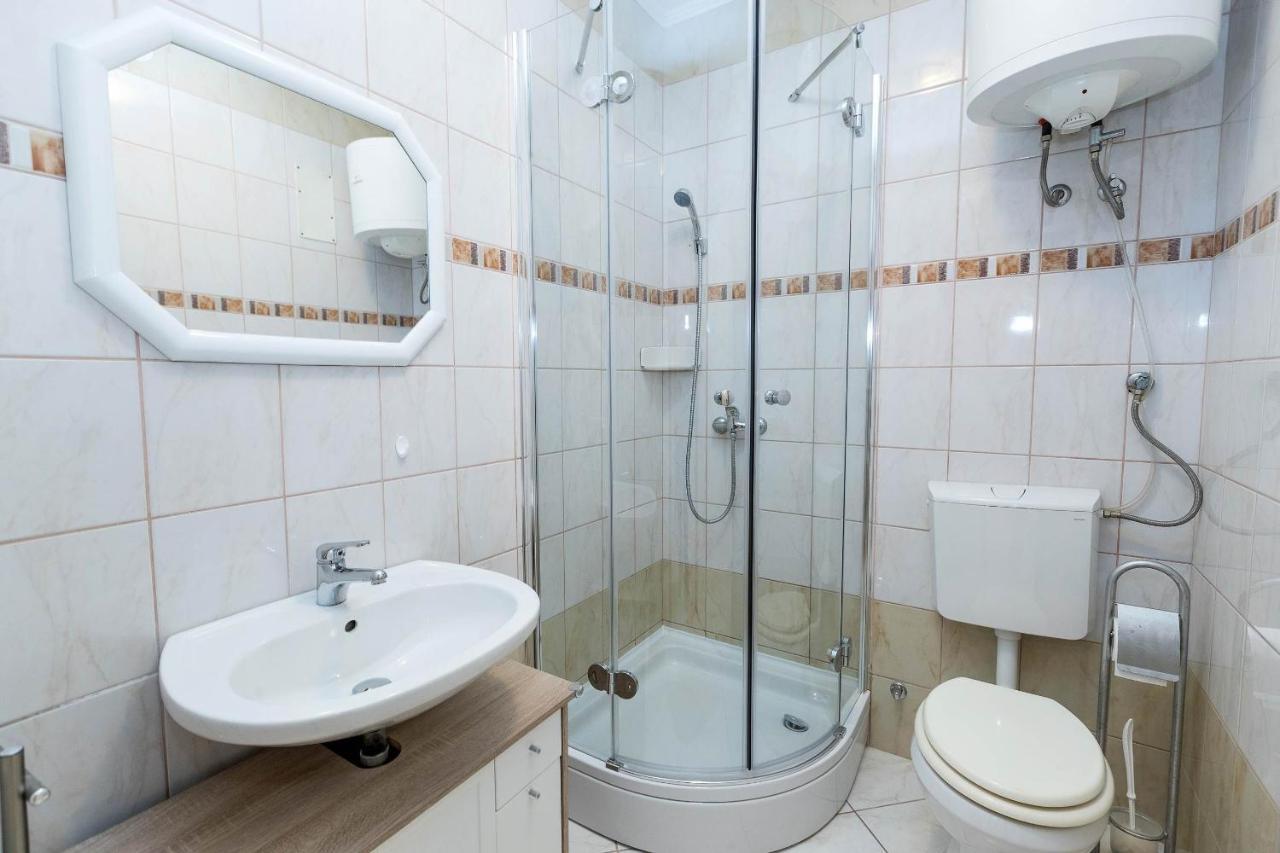 Apartments Karmen 1 Цриквениця Екстер'єр фото