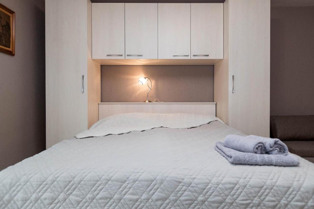 Apartments Karmen 1 Цриквениця Екстер'єр фото